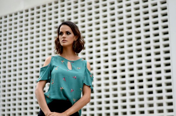 How is the UK automotive industry responding to consumer demands?