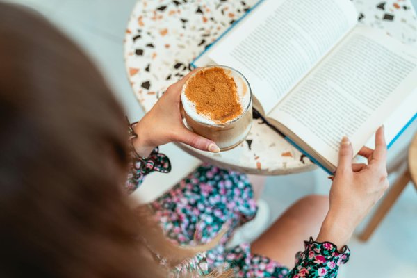 How Can UK Women's Fashion Trends Boost Sustainable Practices?